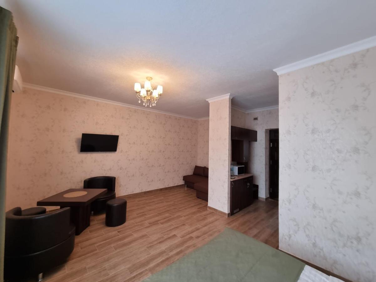 Ник Аэро Hotel Kharkiv Exterior photo